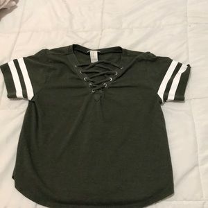 A army green t-shirt